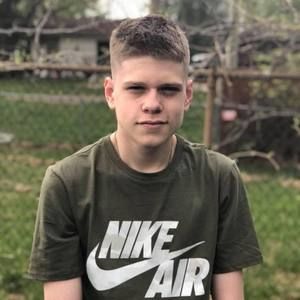 Meet your Posher, Micah